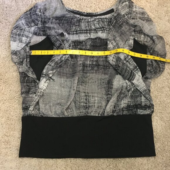 Ispiri Abstract Print 2 in 1 Flutter Sleeve & Tank Top - Picture 14 of 16